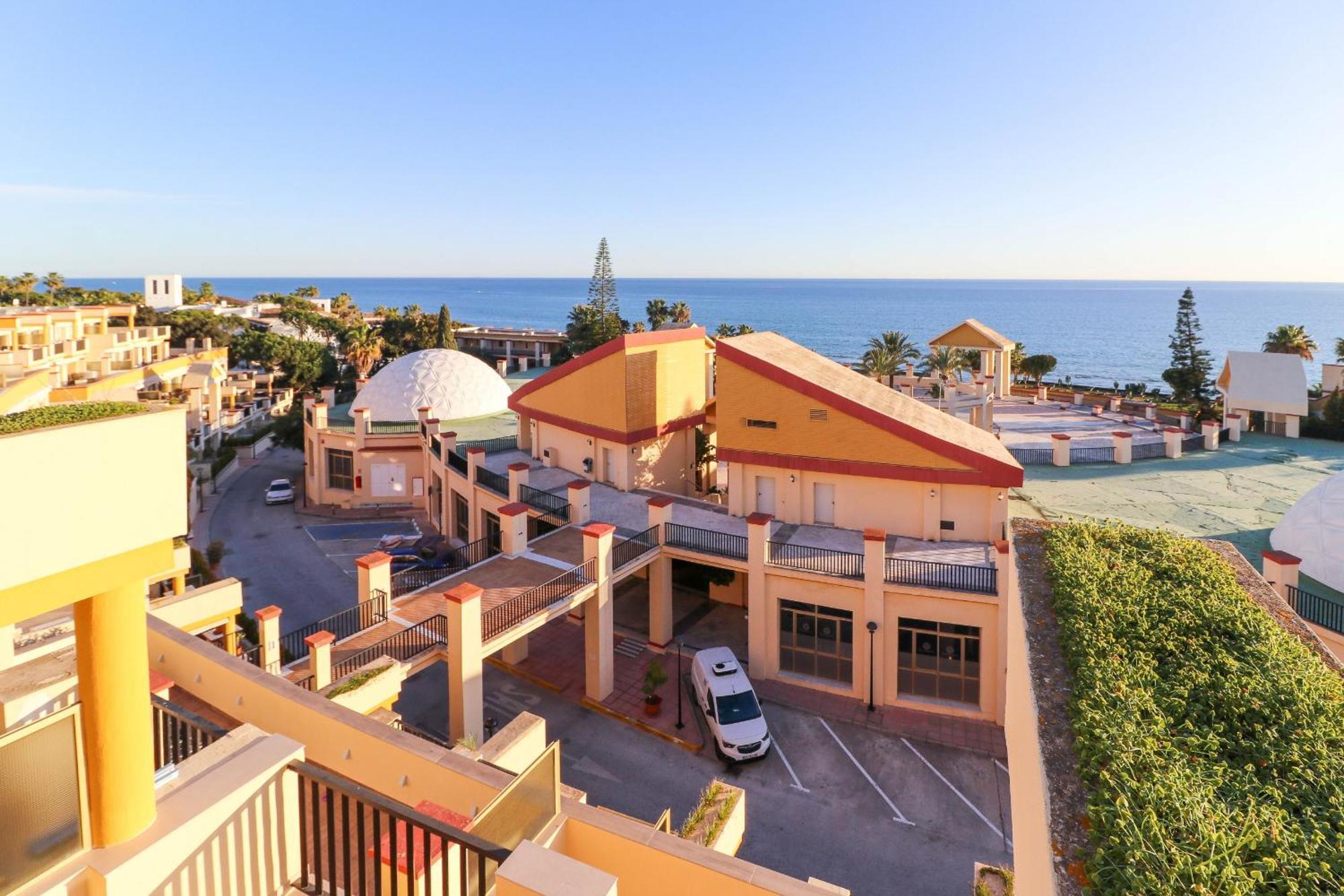 Romana Playa Apartment By The Beach Marbella Ngoại thất bức ảnh